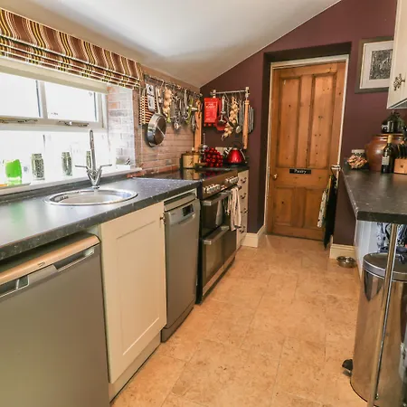 Holiday home Londesborough Scarborough